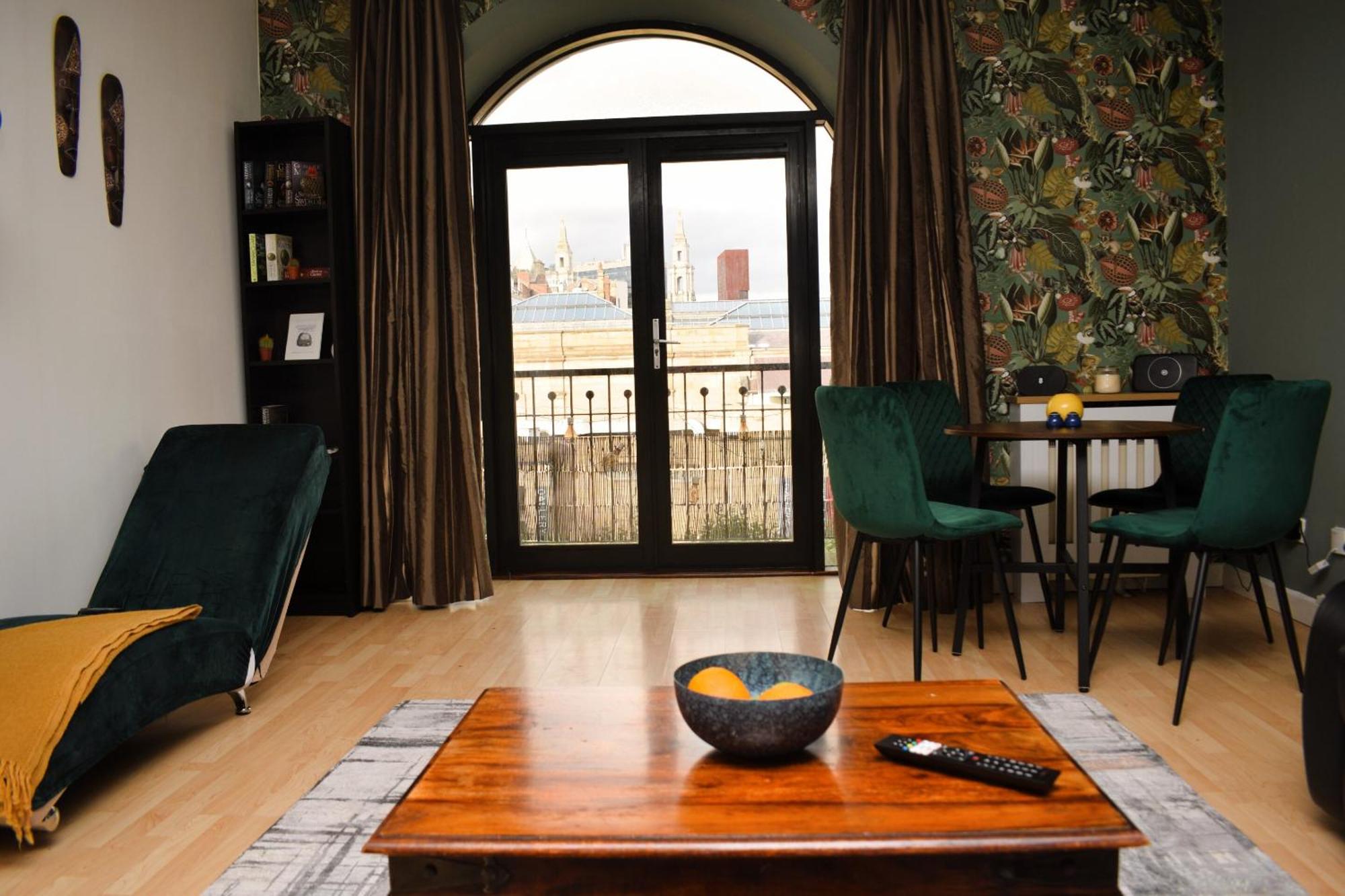 Heart Of Leeds - 2 Bedroom Flat Apartment